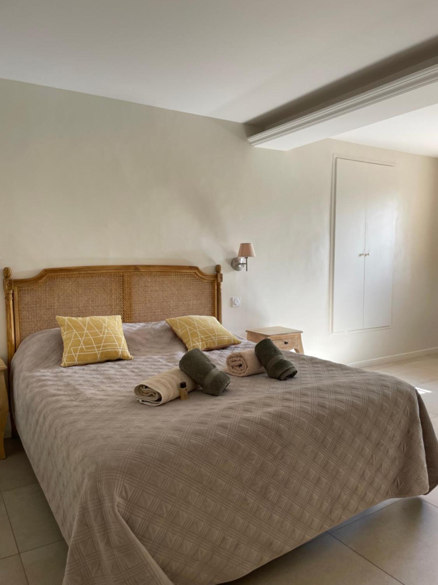 Le Chateau Des Costes Le Castellet  Exteriér fotografie