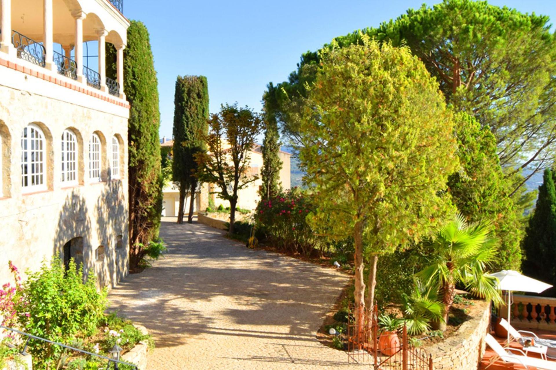 Le Chateau Des Costes Le Castellet  Exteriér fotografie