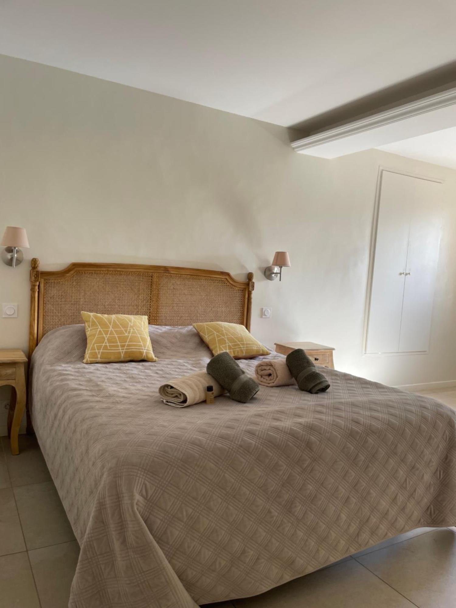 Le Chateau Des Costes Le Castellet  Exteriér fotografie